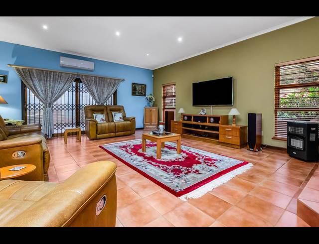 4 BEDROOM HOUSE FOR SALE IN ALLEN'S NEK